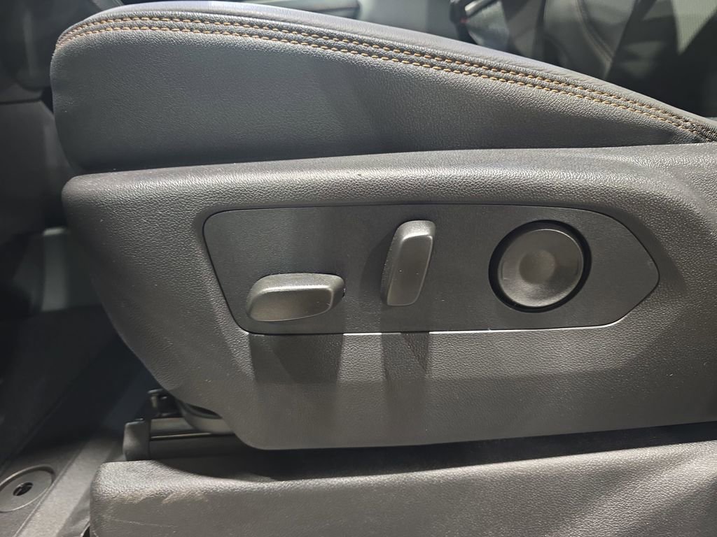 New 2026 GMC Sierra 1500 AT4 w/ AT4 Premium Package image 29