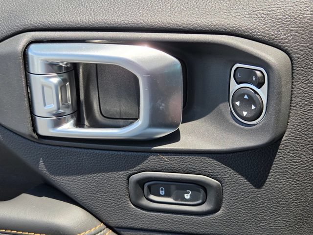 New 2026 Jeep Wrangler Sahara AWD/4WD image 17