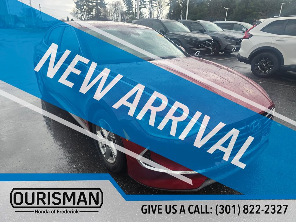 Used 2023 Hyundai Sonata SE w/ Cargo Package image 1