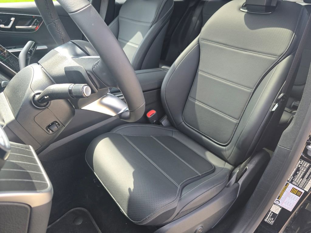 Certified 2026 Mercedes-Benz GLC 300 4MATIC image 26