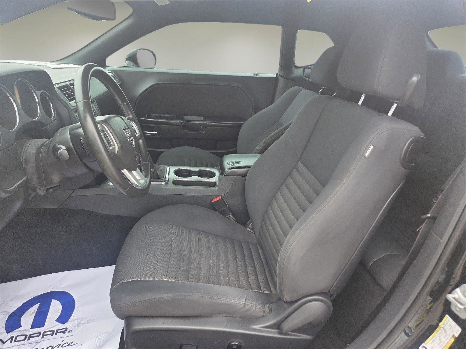 Used 2014 Dodge Challenger R/T w/ Blacktop Package image 3