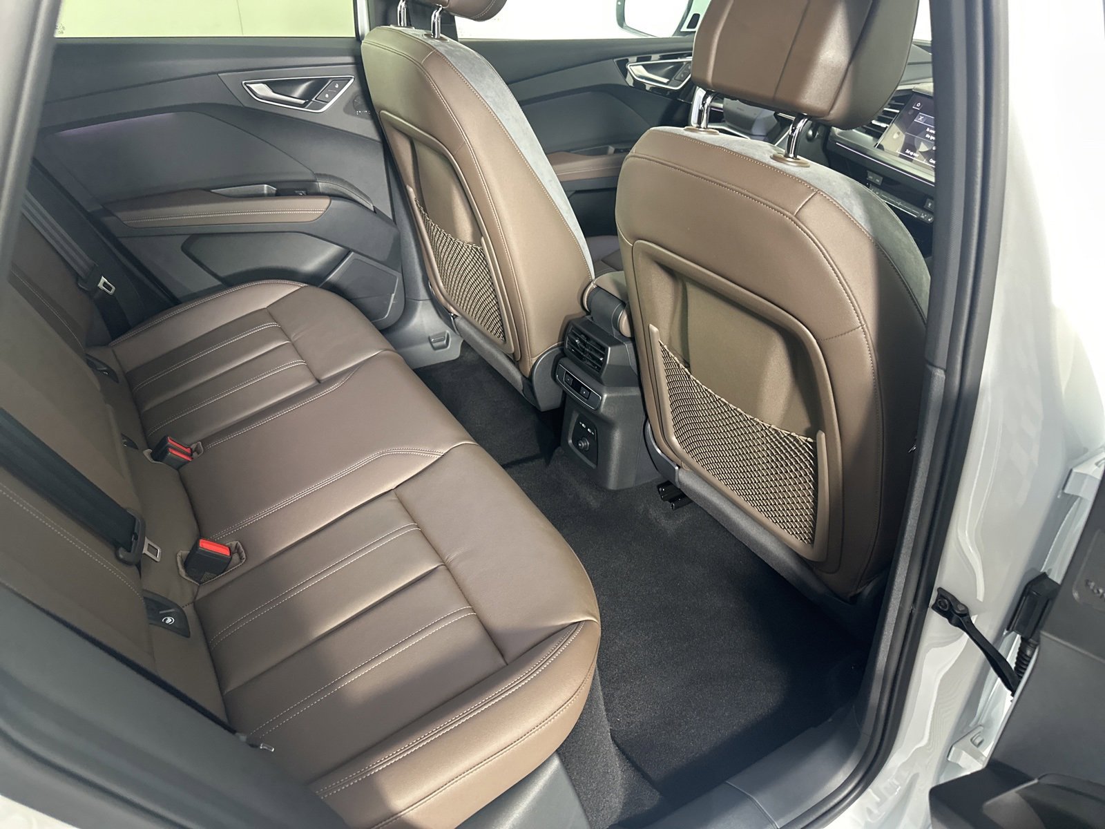 New 2026 Audi Q4 e-tron Premium Plus image 14