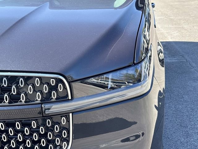 New 2026 Lincoln Navigator L Premier image 9