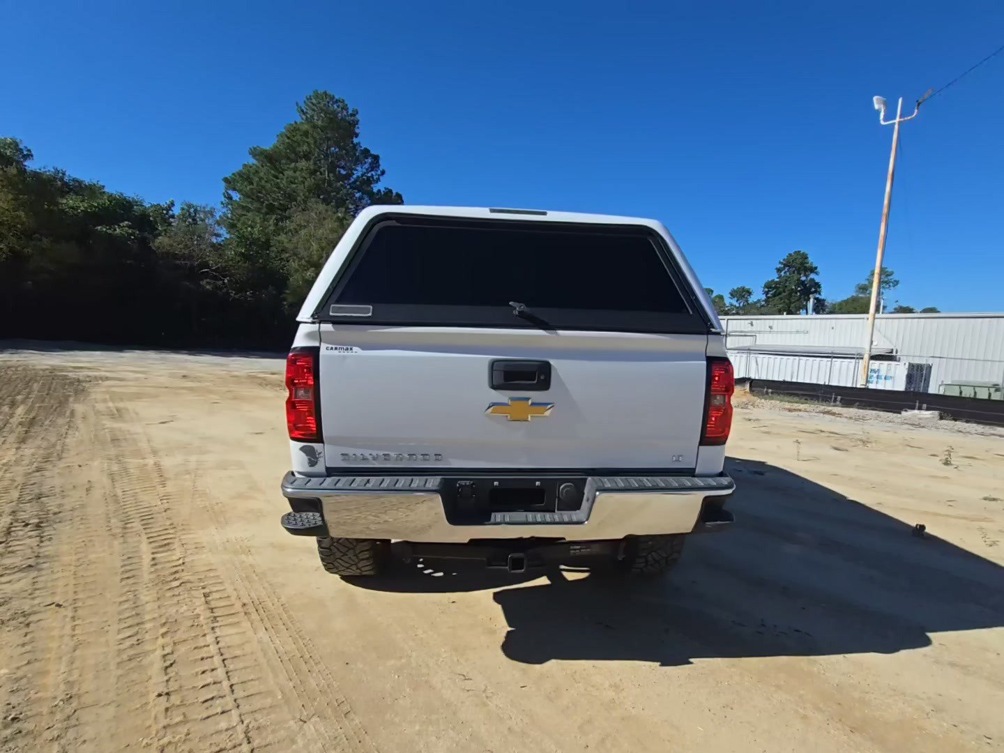 Used 2018 Chevrolet Silverado 1500 LT AWD/4WD image 4