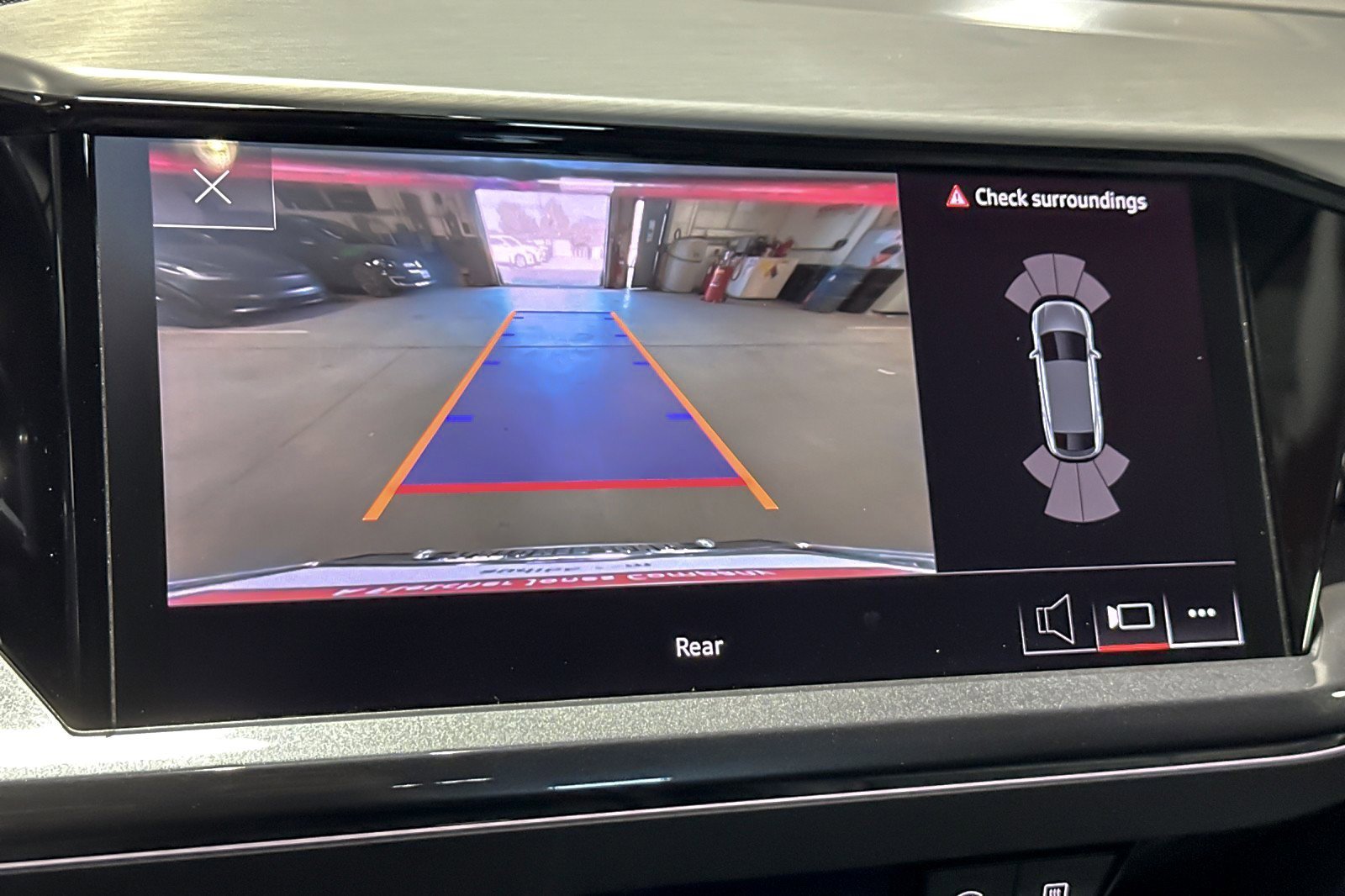 Certified 2023 Audi Q4 e-tron Premium AWD/4WD image 18