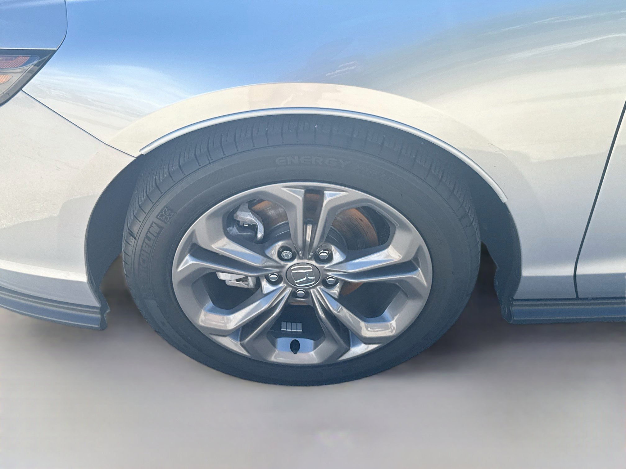Used 2024 Honda Accord EX image 35