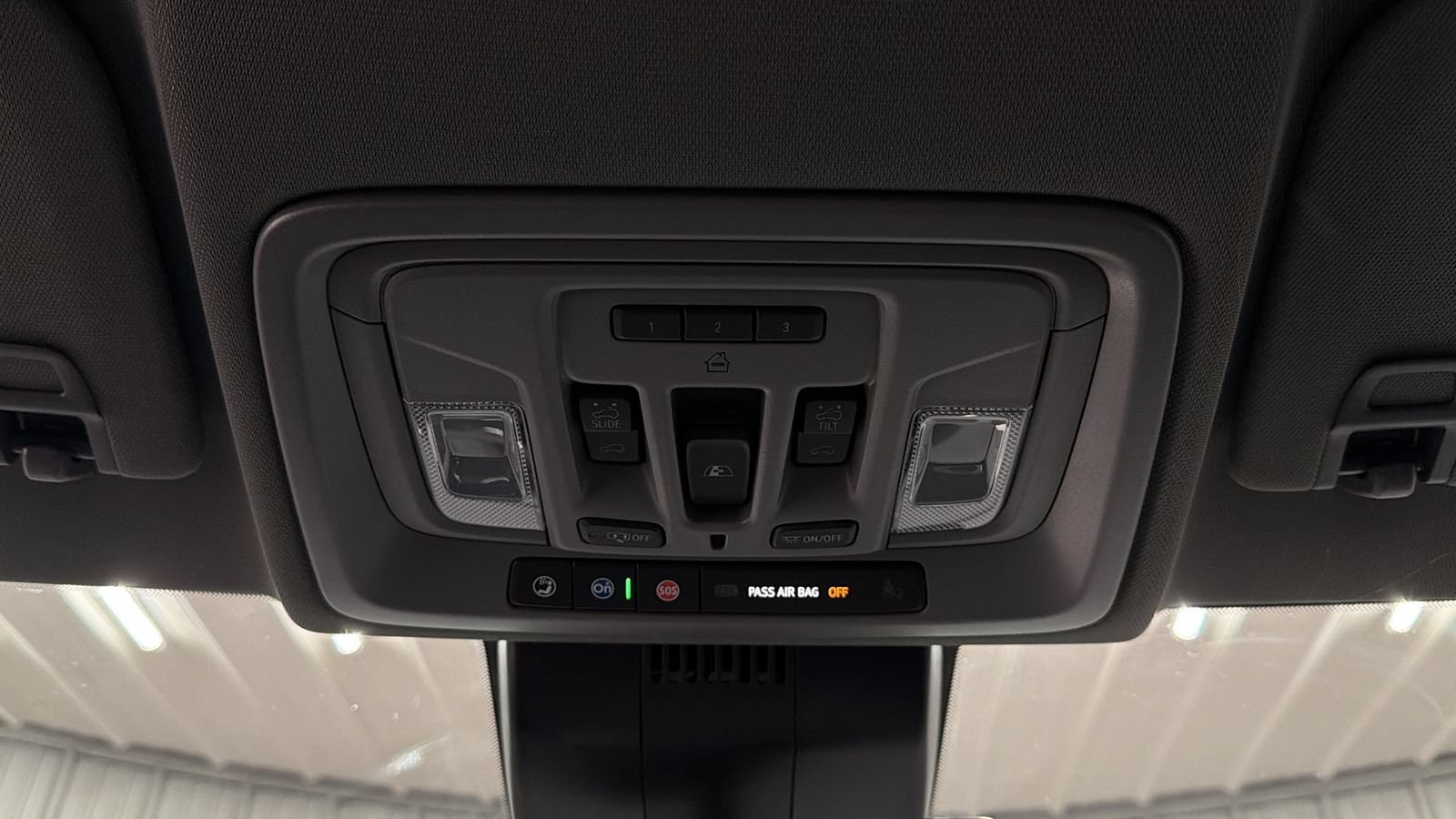 Used 2026 Chevrolet Silverado 1500 LT Trail Boss w/ Convenience Package II AWD/4WD image 35
