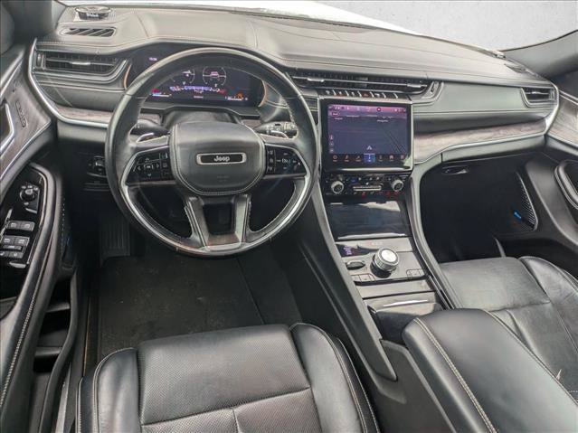 Used 2021 Jeep Grand Cherokee L Overland w/ Luxury Tech Group IV AWD/4WD image 16