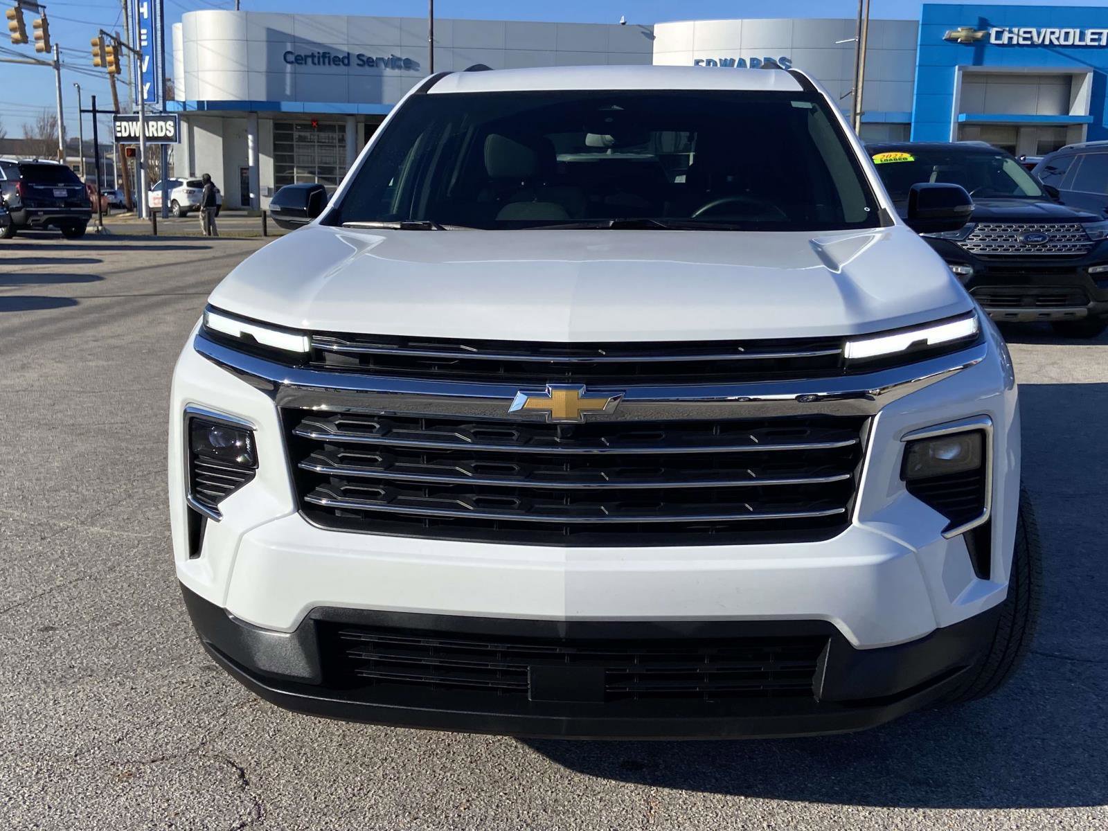 Certified 2025 Chevrolet Traverse LT image 30