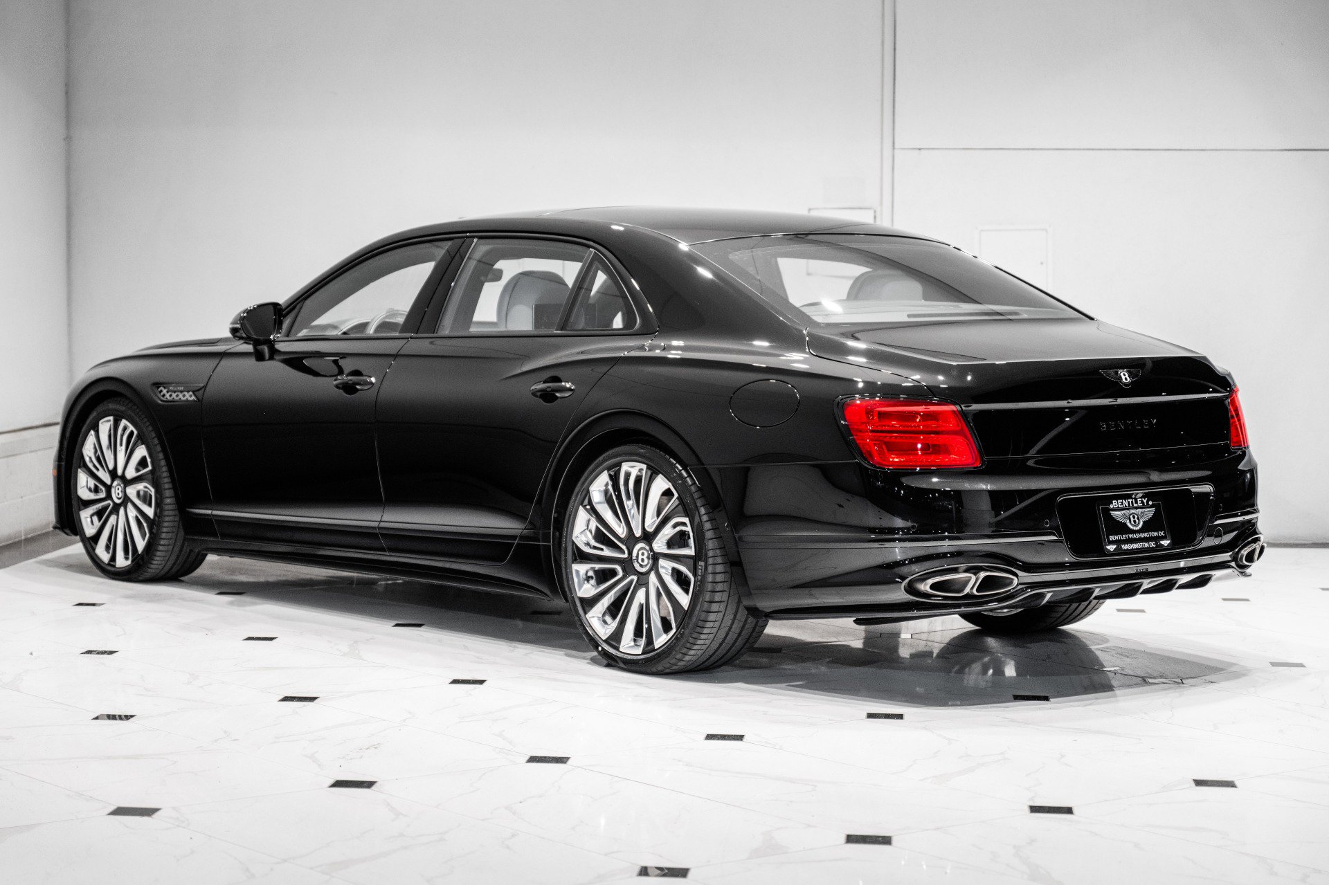 New 2026 Bentley Flying Spur Plug-In Hybrid image 3