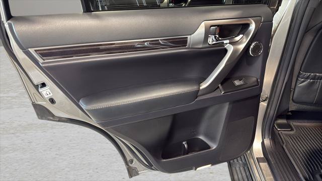 Certified 2022 Lexus GX 460 Premium w/ Premium Plus Package AWD/4WD image 14