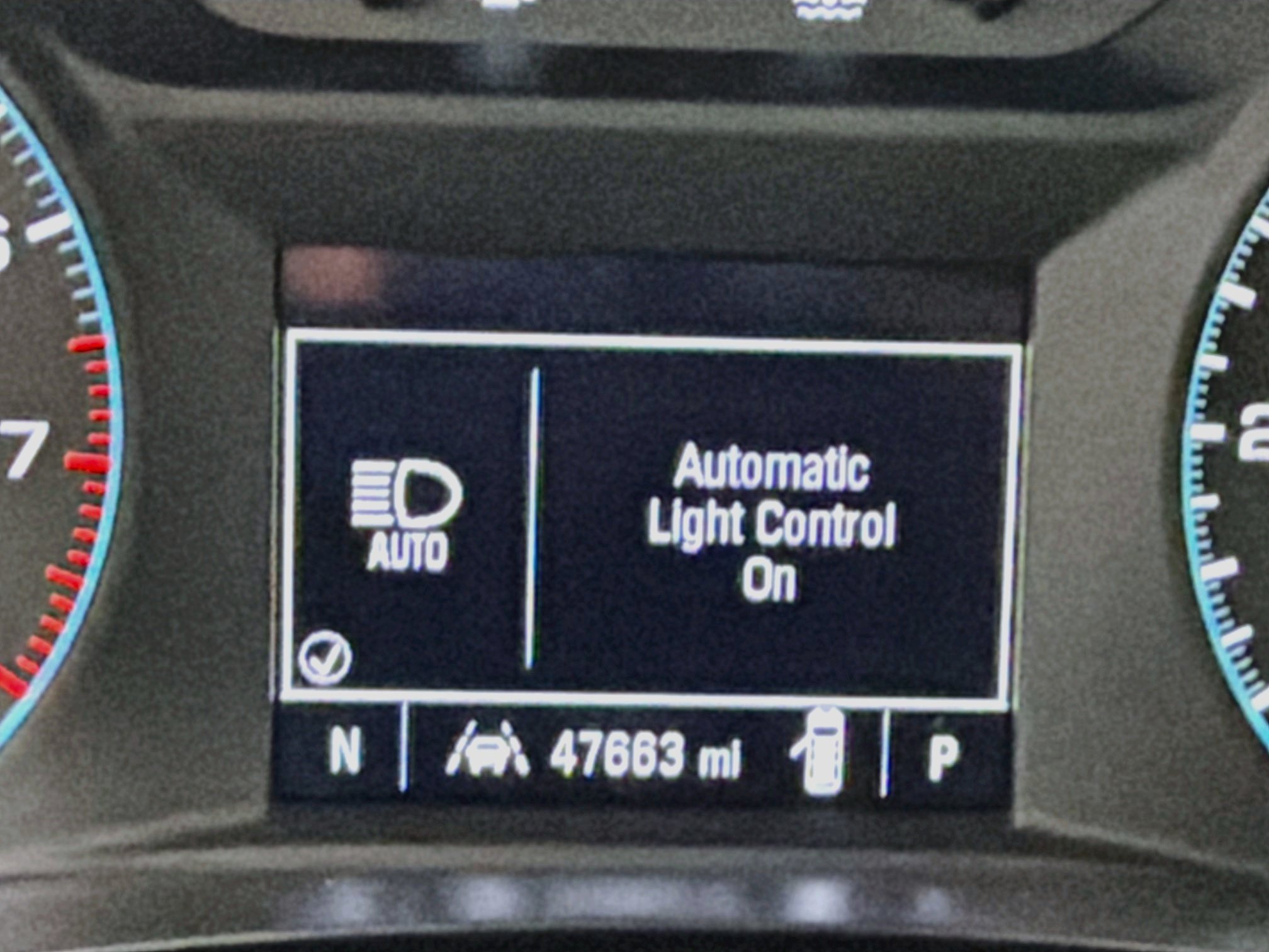 Used 2023 Chevrolet Traverse LS FWD image 18