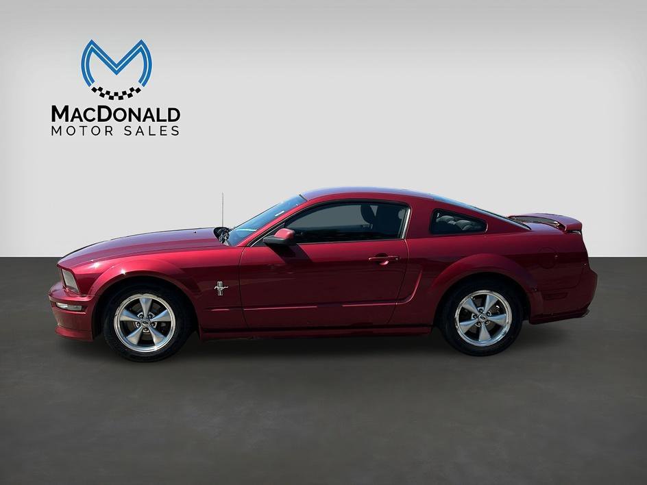 Used 2007 Ford Mustang GT RWD image 4