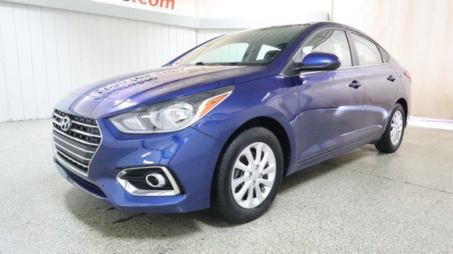 Used 2021 Hyundai Accent SEL w/ Cargo Package FWD image 2