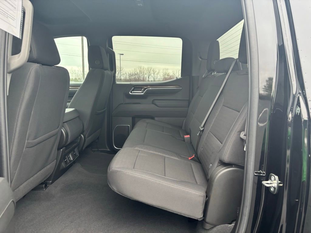 Used 2023 Chevrolet Silverado 1500 LT image 17