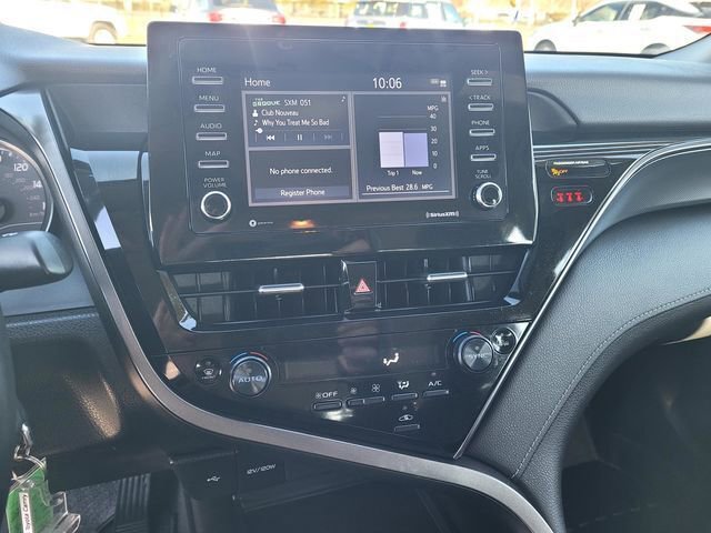 Certified 2024 Toyota Camry SE image 19