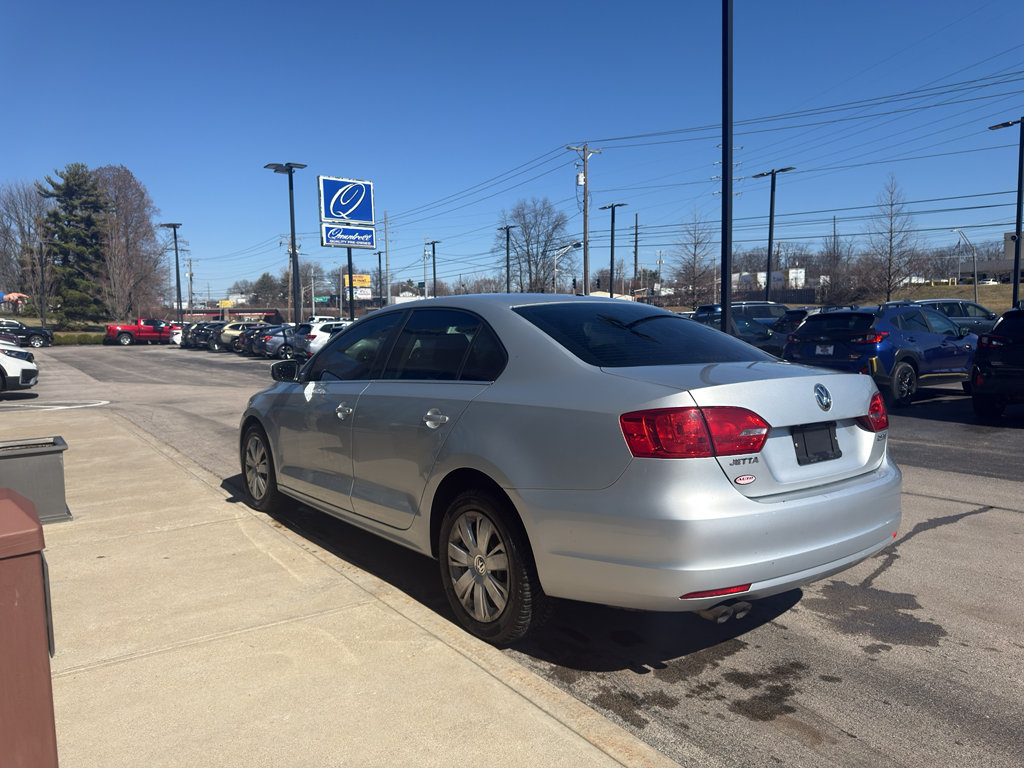 Used 2013 Volkswagen Jetta SE image 5