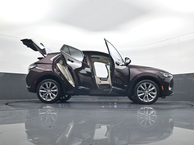 Used 2022 Buick Envision Avenir w/ Safety Package FWD image 33