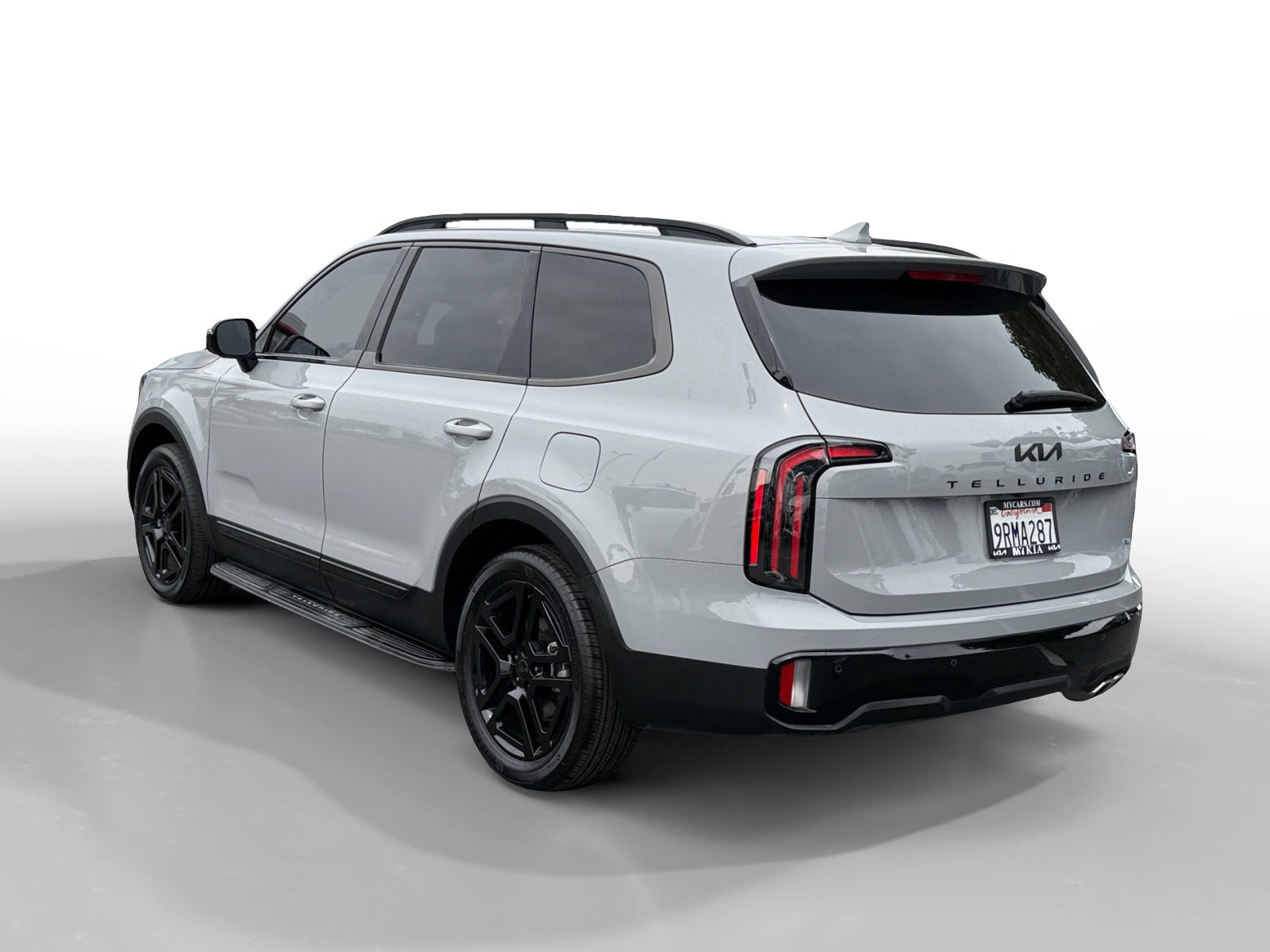 Certified 2025 Kia Telluride SX X-Line image 3