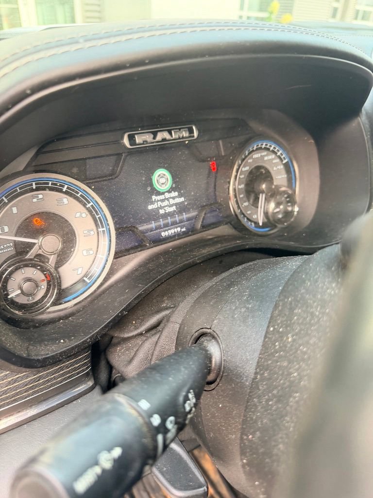 Used 2020 RAM 1500 Limited AWD/4WD image 9