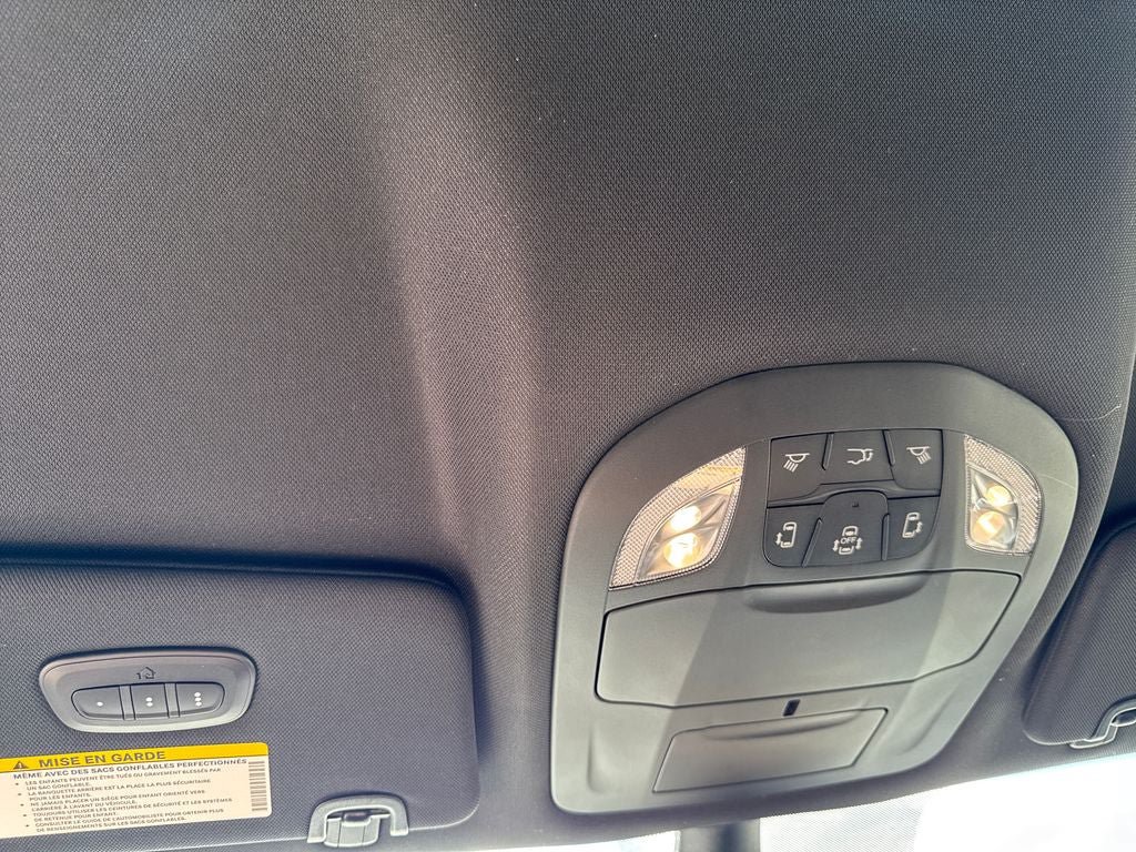 New 2027 Chrysler Pacifica Select AWD/4WD image 20