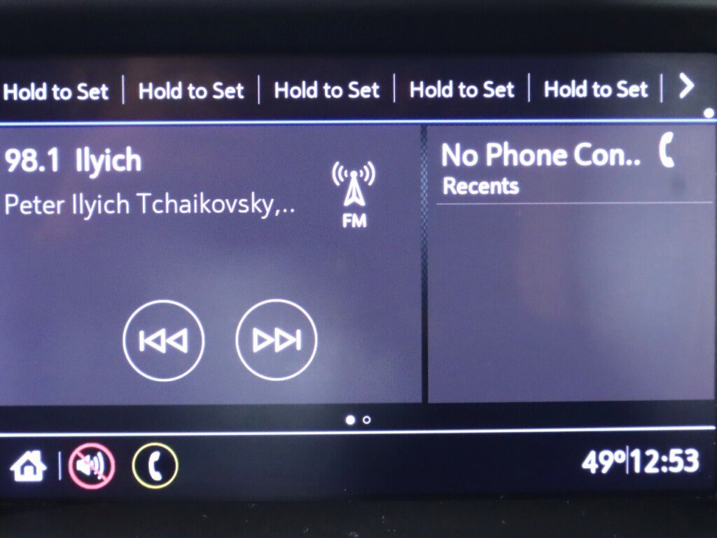 Used 2020 Chevrolet Silverado 1500 Custom Trail Boss w/ Custom Convenience Package AWD/4WD image 16