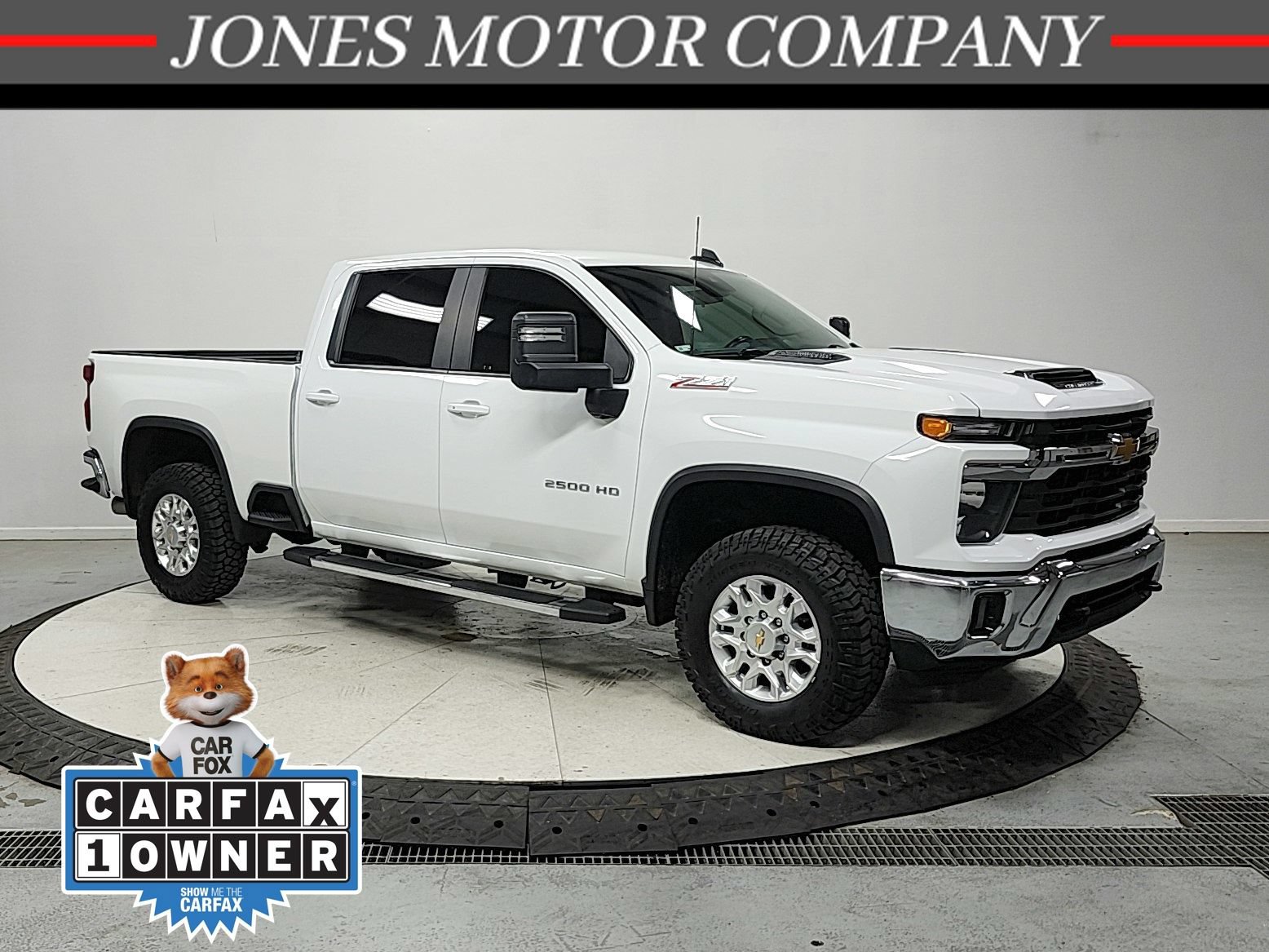 Used 2024 Chevrolet Silverado 2500 LT AWD/4WD image 1
