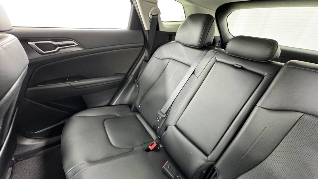 New 2026 Kia Sportage EX FWD image 14