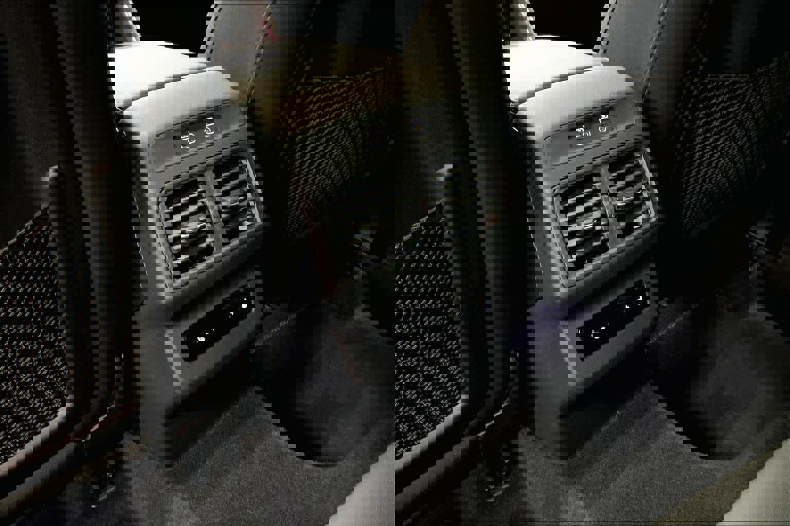 Certified 2025 Audi Q5 Prestige image 37