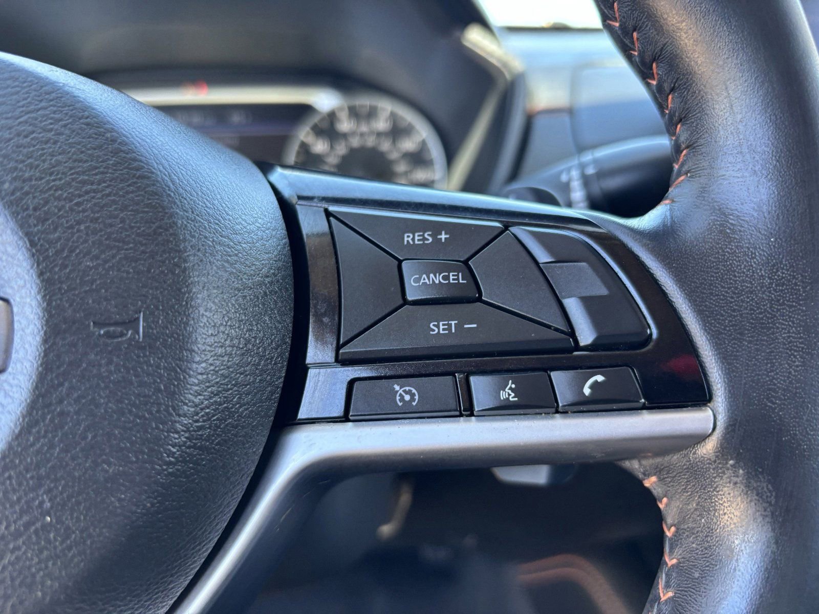 Used 2020 Nissan Altima 2.5 SR w/ Premium Package FWD image 30
