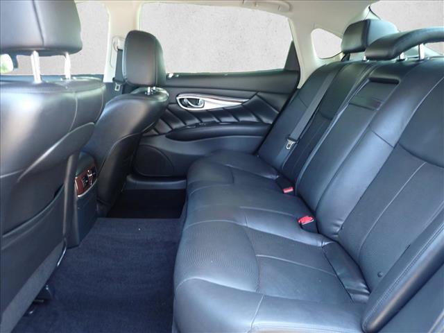 Used 2019 INFINITI Q70 L 3.7 AWD/4WD image 8