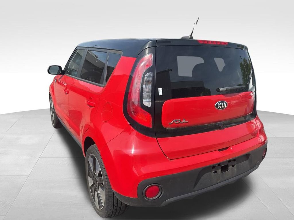Used 2018 Kia Soul + image 14