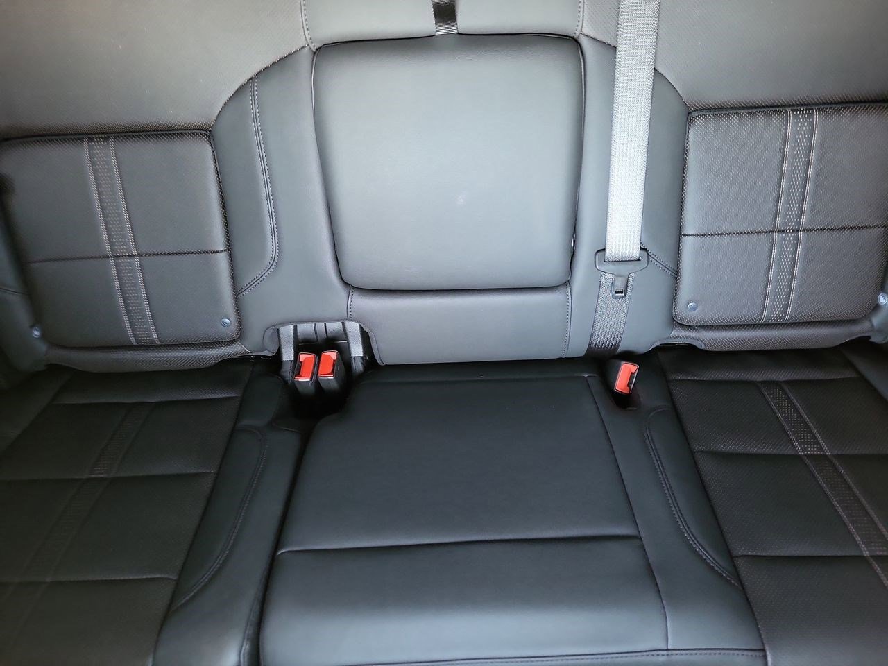 Certified 2025 Chevrolet Silverado 2500 High Country w/ Midnight Edition image 13