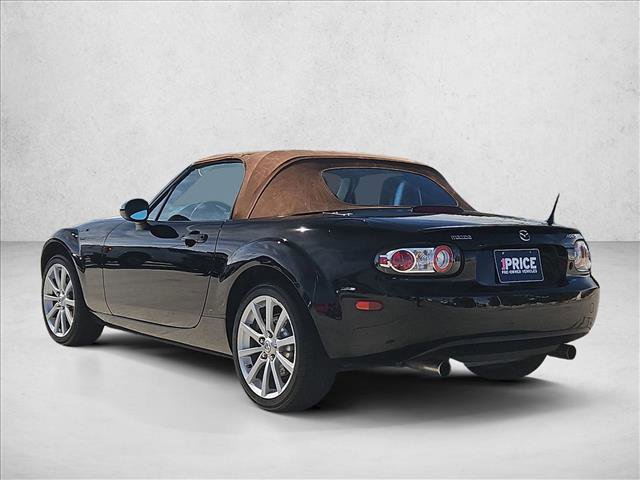 Used 2006 MAZDA MX-5 Miata Grand Touring w/ Premium Pkg image 6