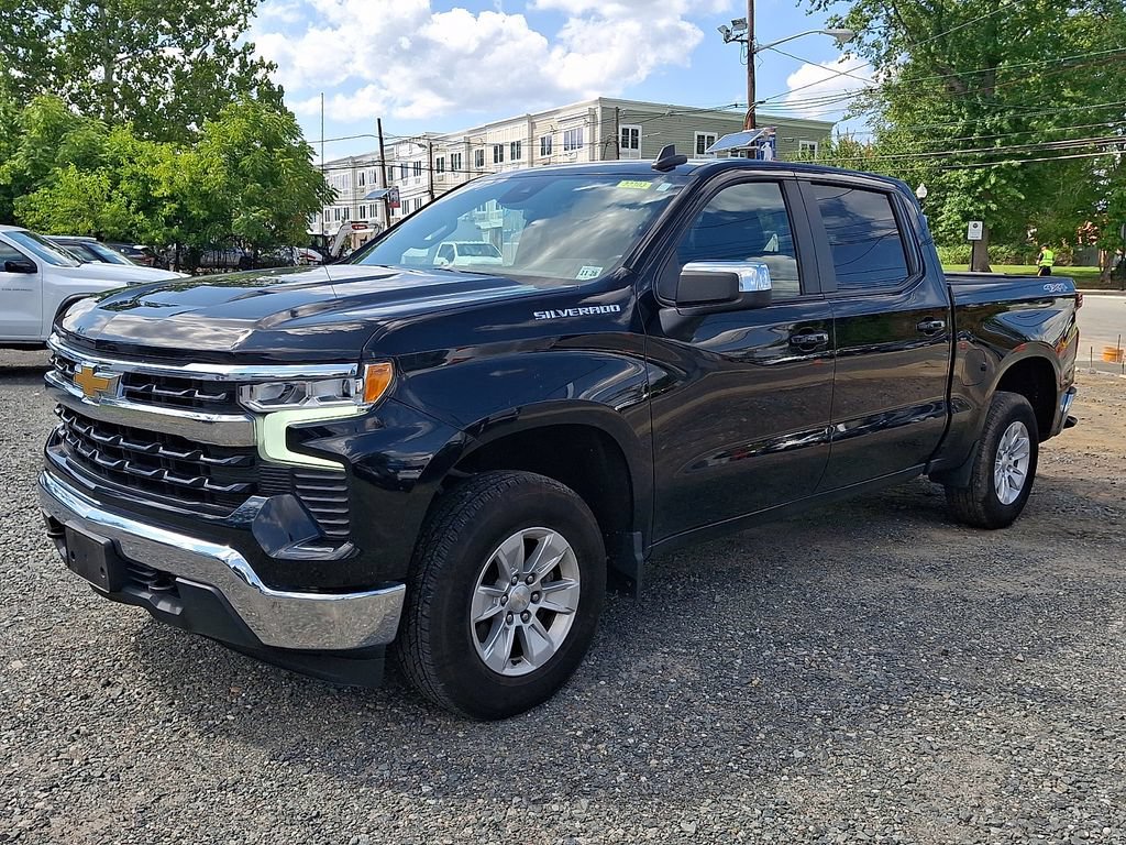 Certified 2023 Chevrolet Silverado 1500 LT AWD/4WD image 3