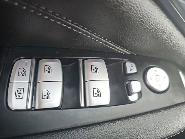 Used 2020 BMW X7 M50i image 20