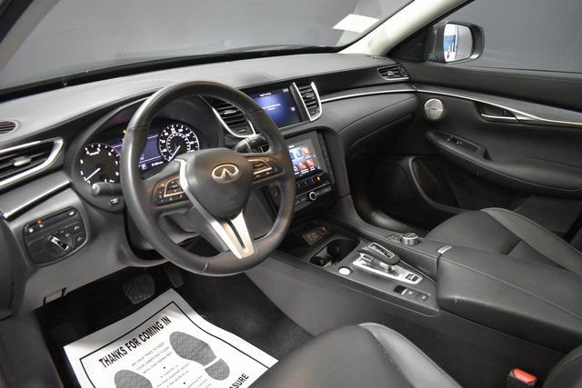 Used 2025 INFINITI QX50 Luxe image 4