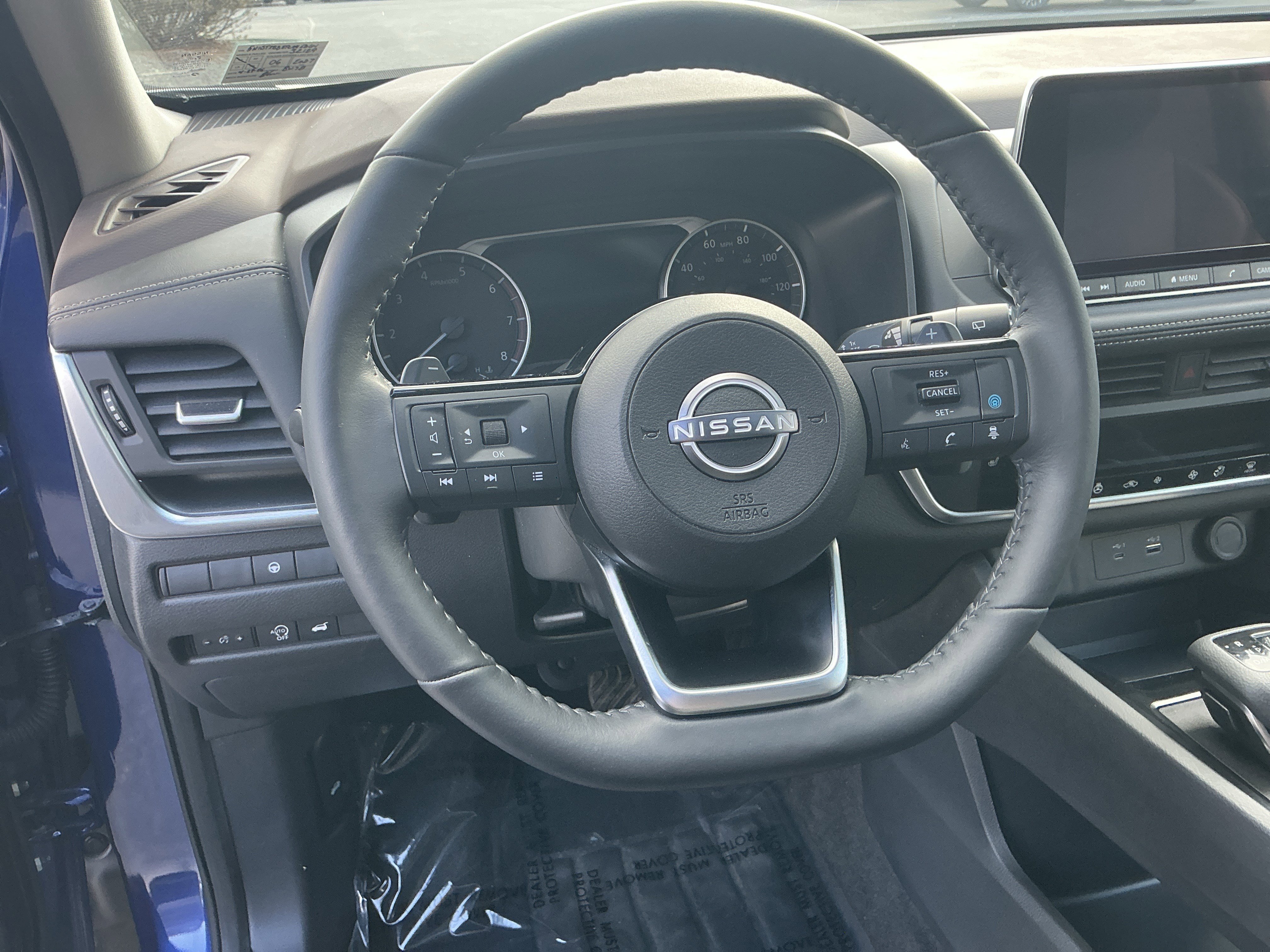 Used 2023 Nissan Rogue SV w/ SV Premium B Package AWD/4WD image 14
