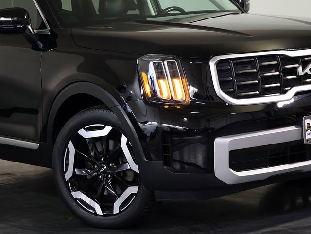 Used 2024 Kia Telluride S w/ S Sunroof Package AWD/4WD image 8