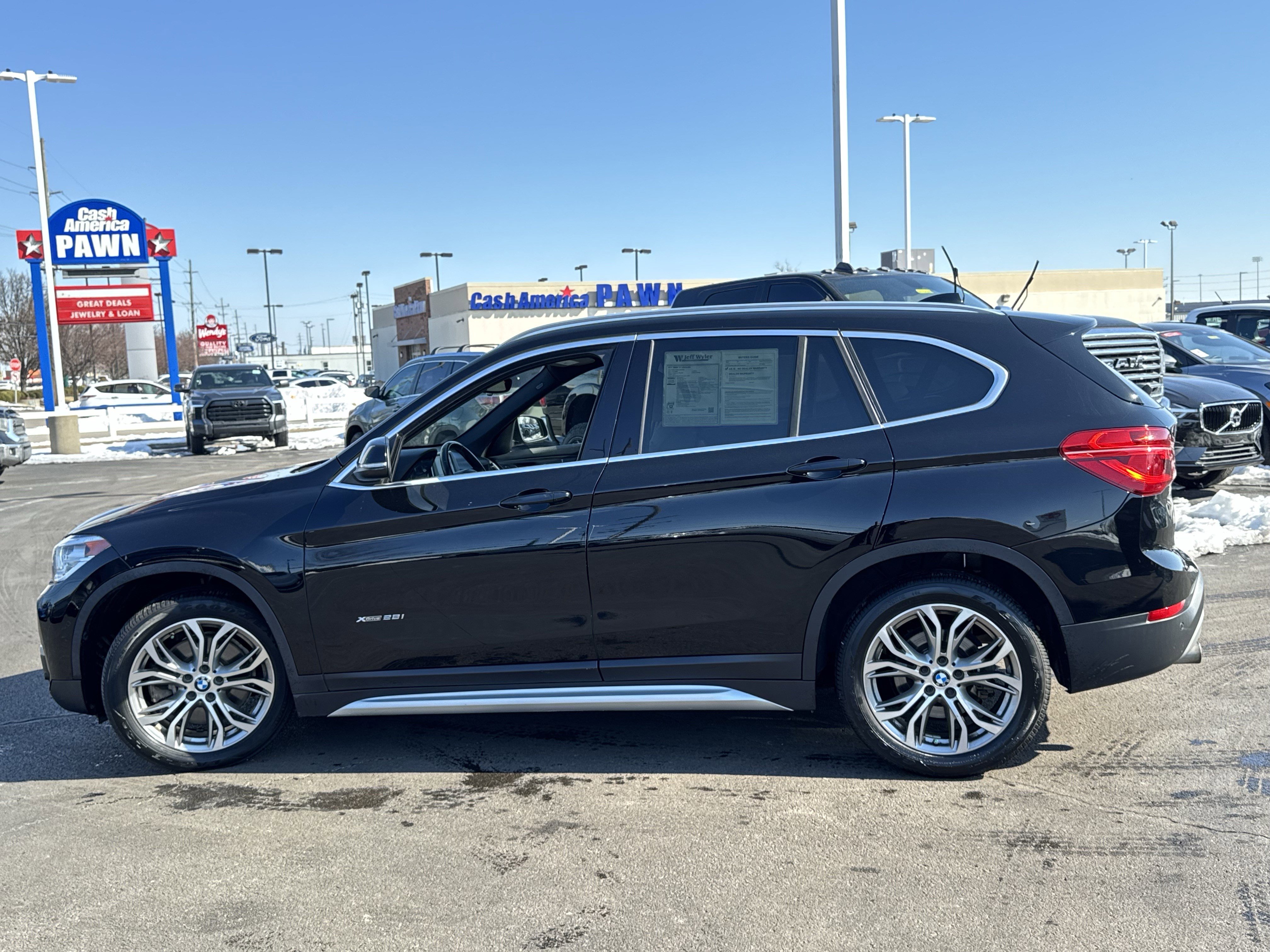 Used 2017 BMW X1 xDrive28i image 16