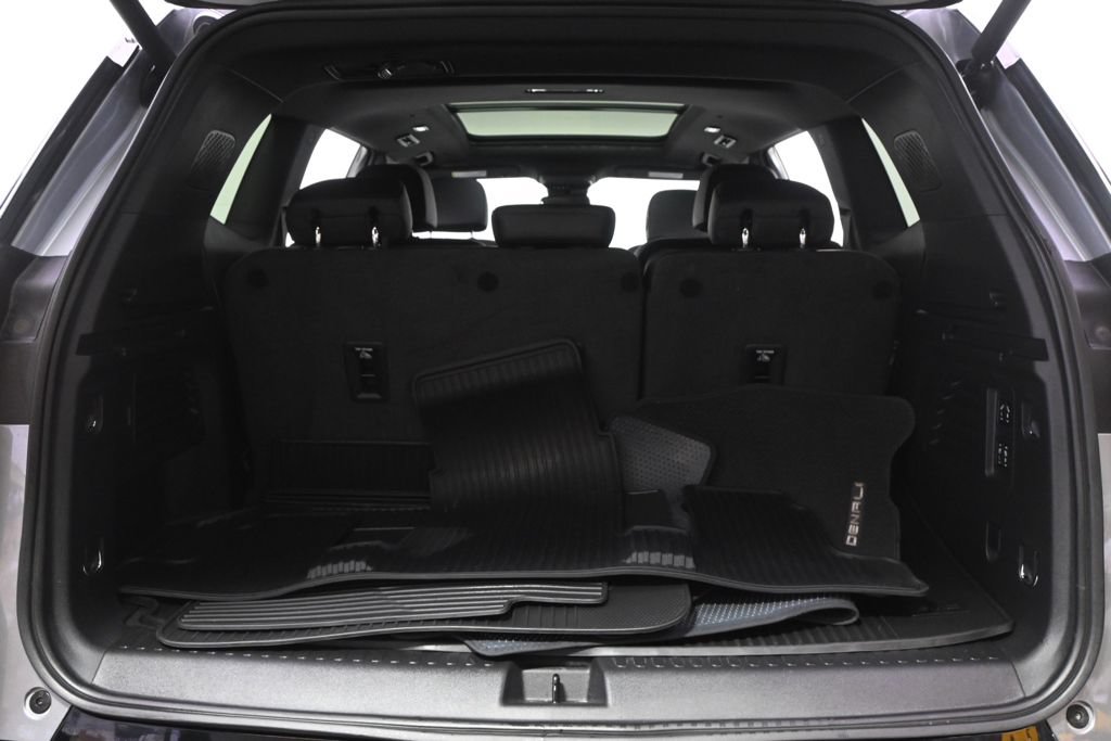 Used 2024 GMC Acadia Denali w/ LPO, Floor Liner Package AWD/4WD image 20