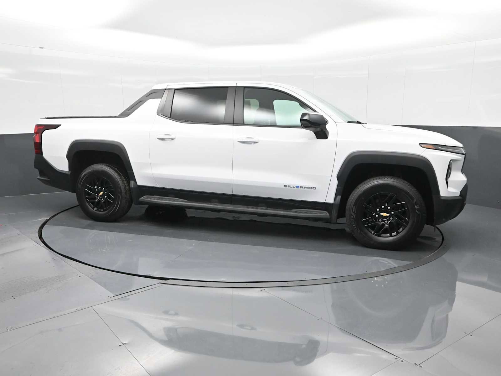 New 2024 Chevrolet Silverado EV W/T AWD/4WD image 6