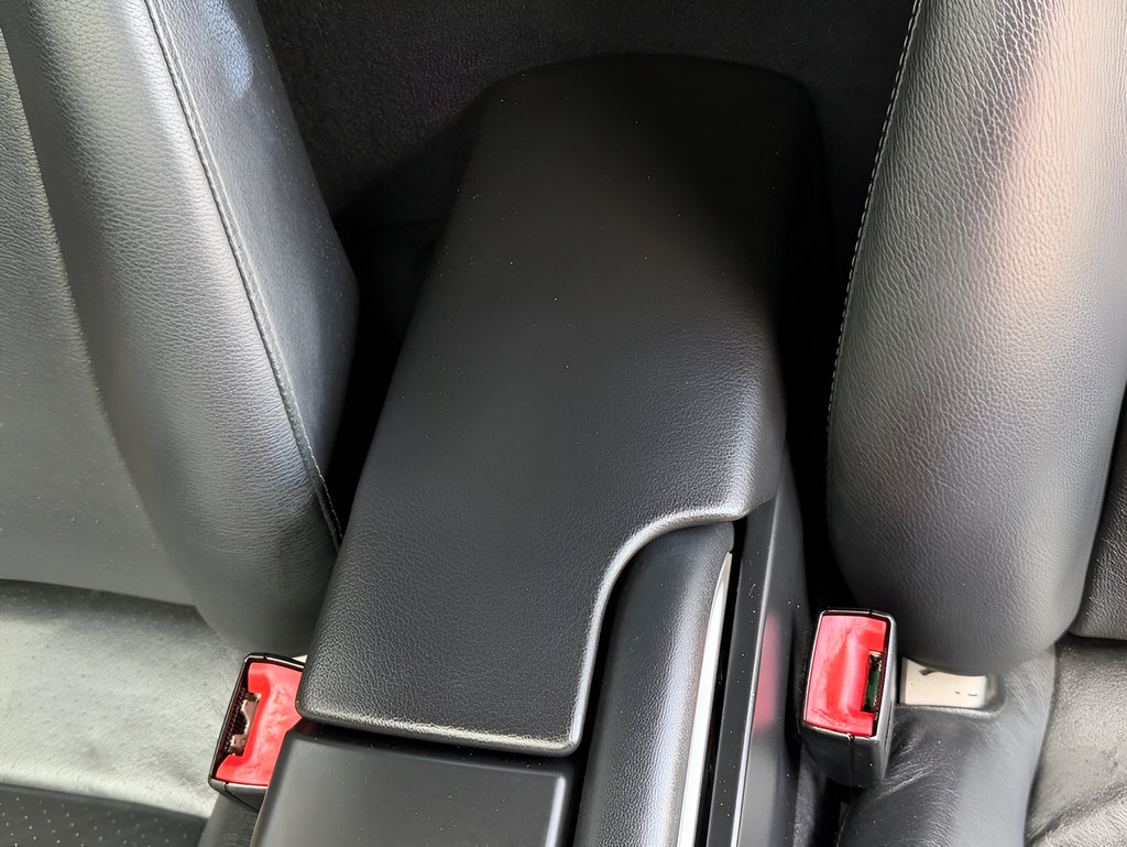 Used 2011 Porsche Boxster RWD image 35