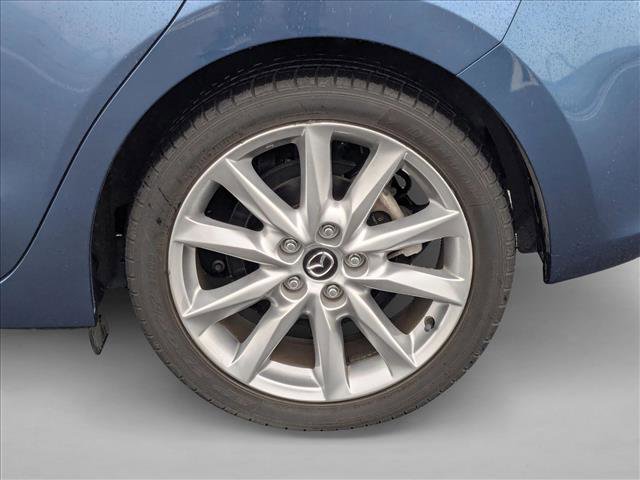 Used 2017 MAZDA MAZDA3 Grand Touring image 19
