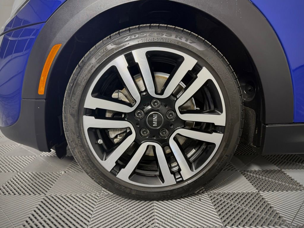 Used 2021 MINI Cooper S w/ Premium Package image 13