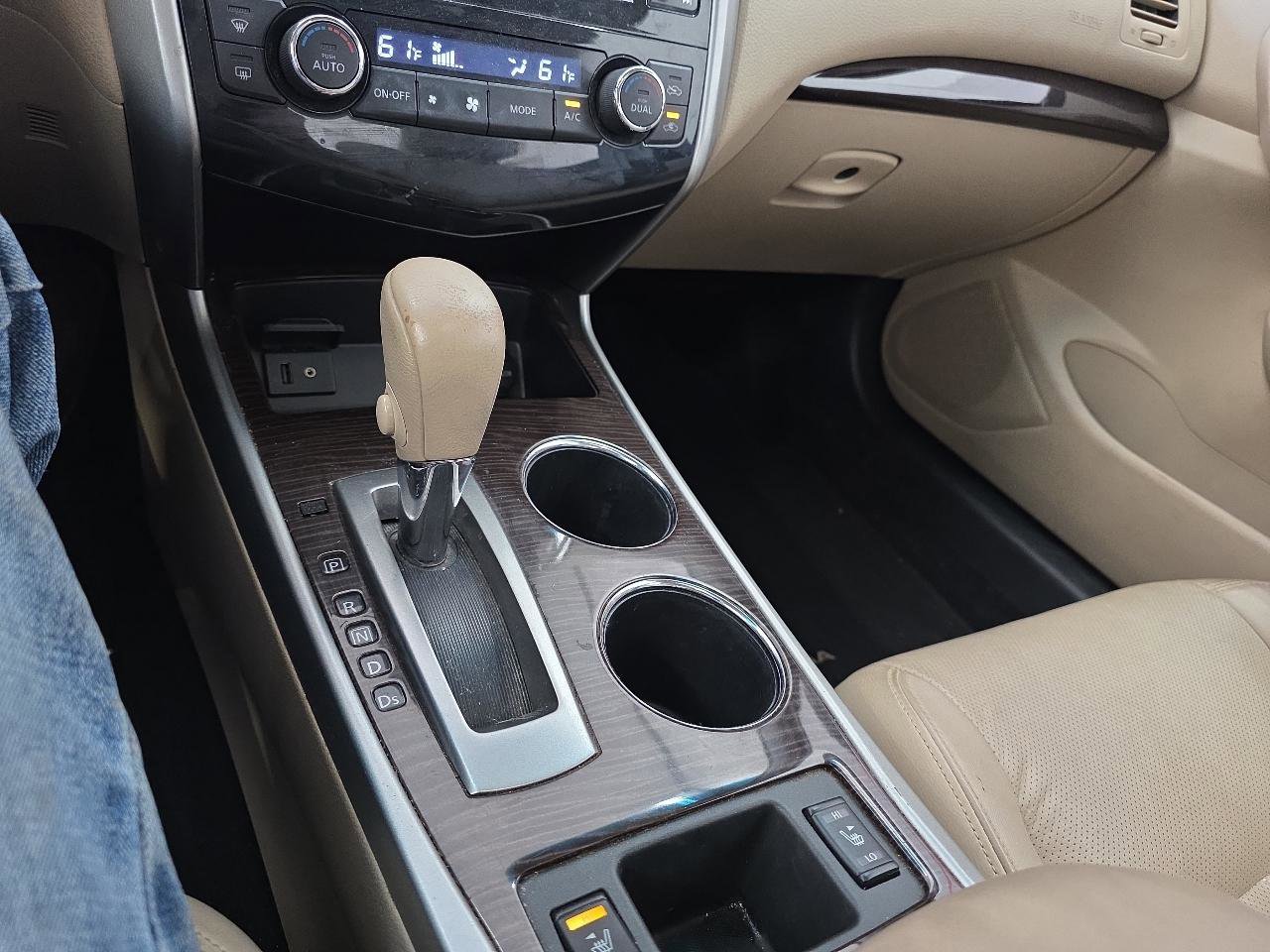 Used 2015 Nissan Altima 2.5 SL w/ Technology Package FWD image 55
