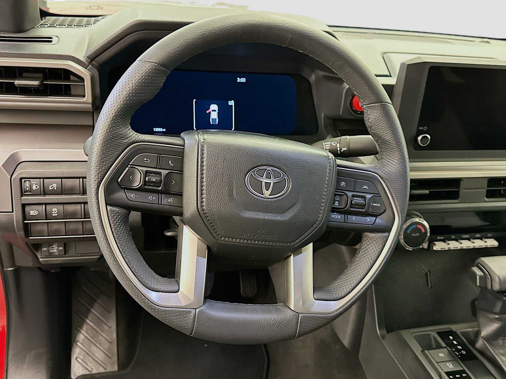 Used 2025 Toyota Tacoma TRD Off-Road image 18