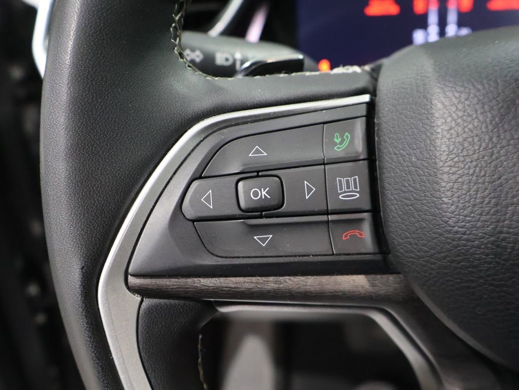 Used 2024 Jeep Grand Cherokee L Limited w/ Luxury Tech Group II image 40