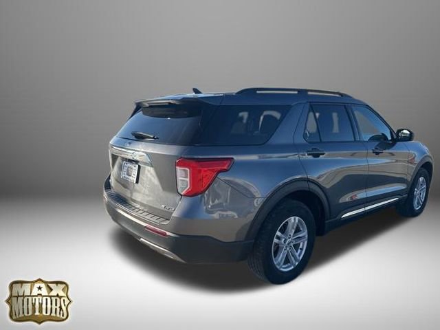 Used 2022 Ford Explorer XLT w/ Equipment Group 202A image 12
