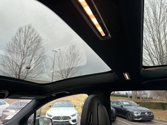 Used 2023 Mercedes-Benz EQS 450+ SUV image 12